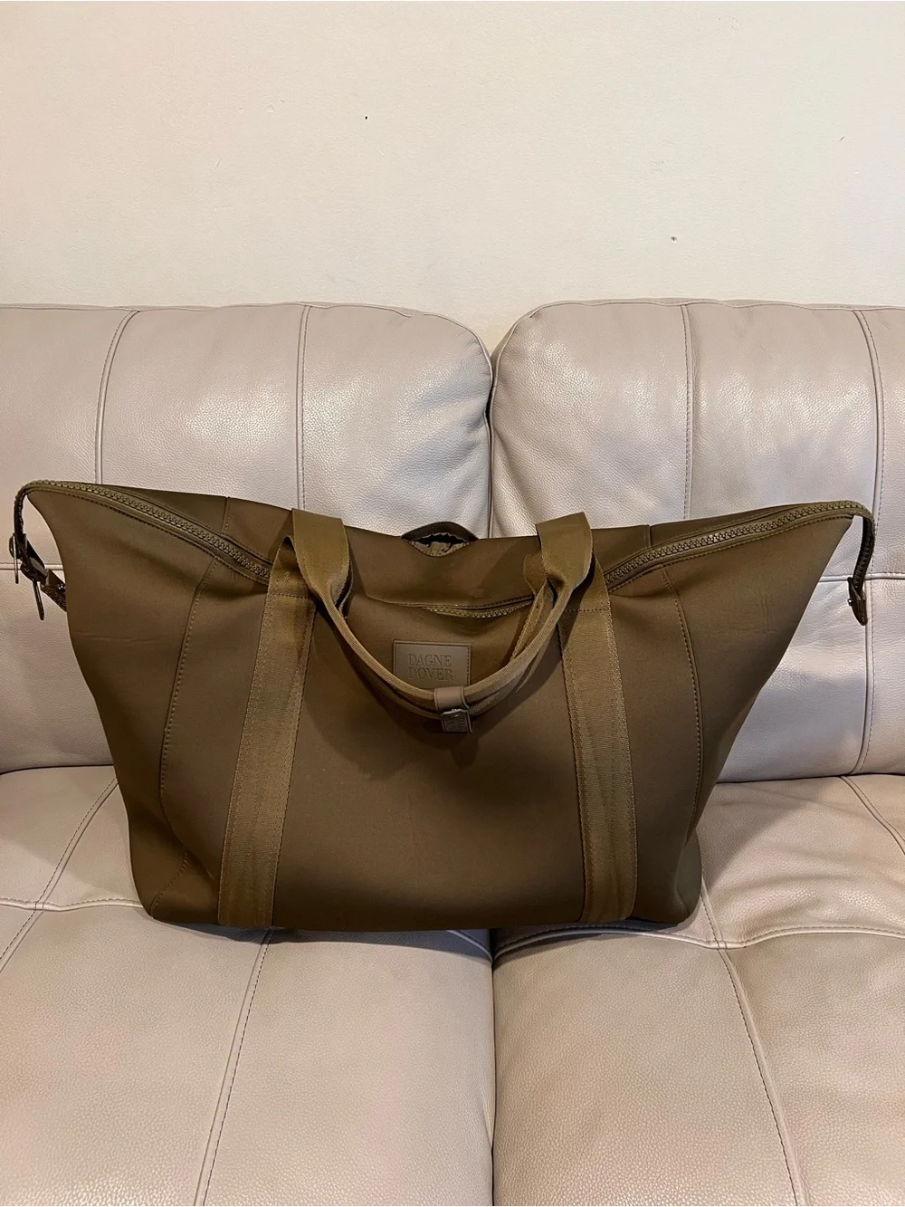 Dagne Dover Landon Carryall Duffle Bag Neoprene Dark Moss Olive Green Travel - Picture 3 of 16